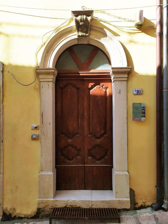Stanze Don Gesualdo Alloggio Turistico Taurasi Exterior foto